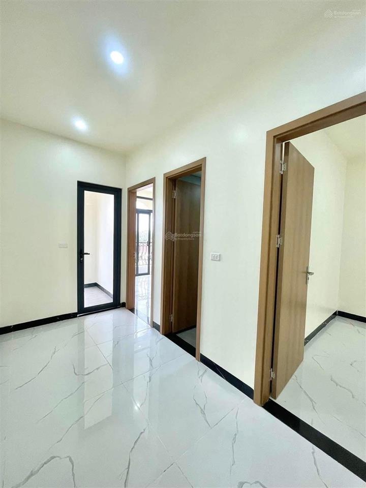 Bán nhà 5tx34m2. full nội thất, ngõ thông ôtô vào nhà. kinh doanh nhỏ. gần ngay trường tdt thao