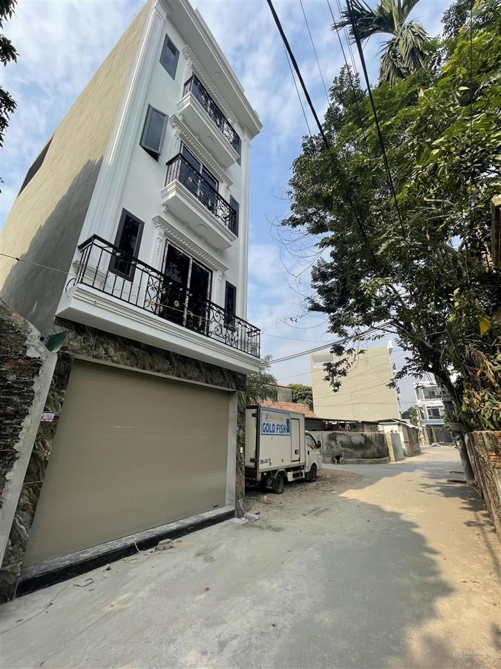 Bán nhà 5tx34m2. full nội thất, ngõ thông ôtô vào nhà. kinh doanh nhỏ. gần ngay trường tdt thao