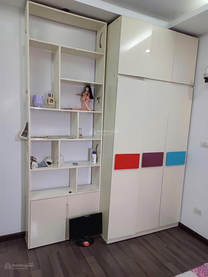 Cho thuê lâu dài, căn góc 94m2 giá hời, chính chủ