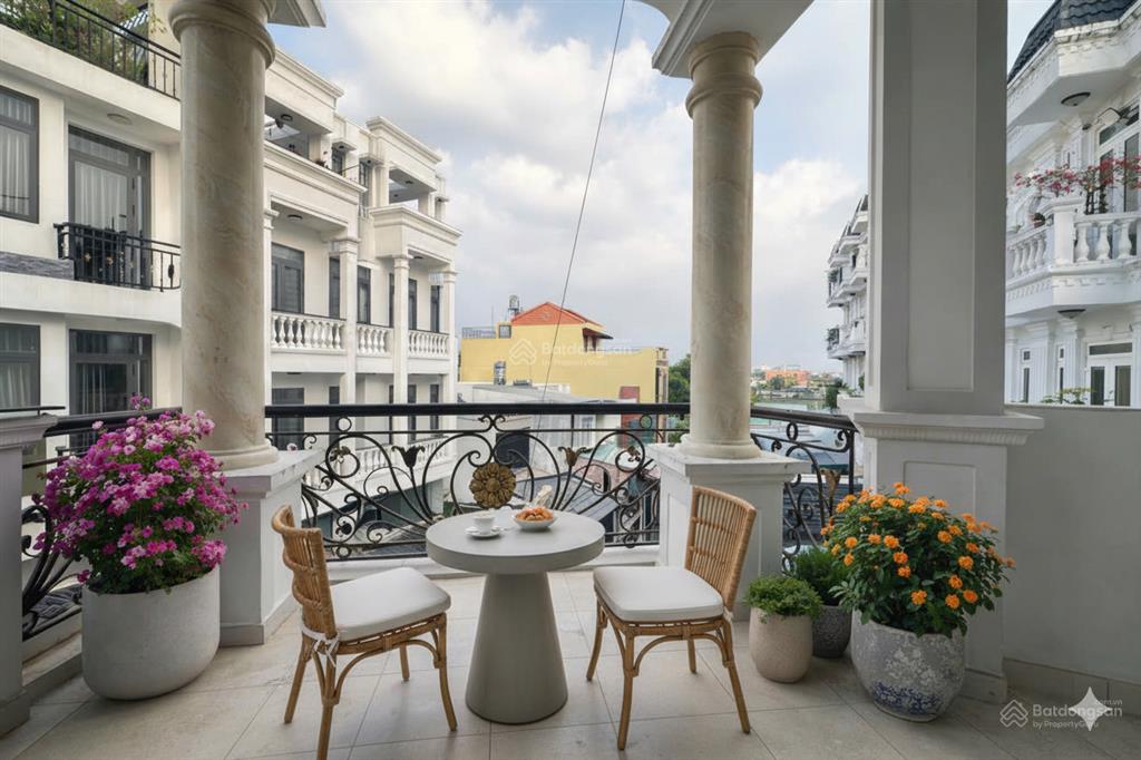 Chính chủ cho thuê 2pn 2 ban công full nội thất ở tô ngọc vân quận 12 kế thống nhất gò vấp, ql1a