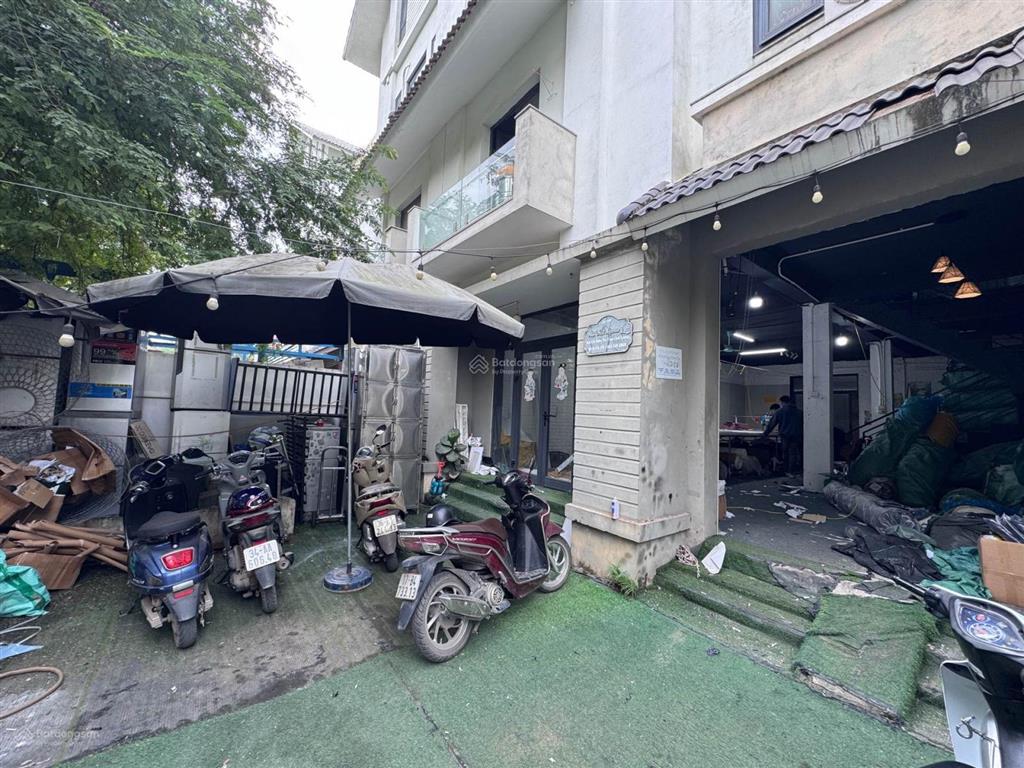 Chính chủ gửi bán căn btnv 160m2, 29.35 tỷ tại geleximco lê trọng tấn, dương nội