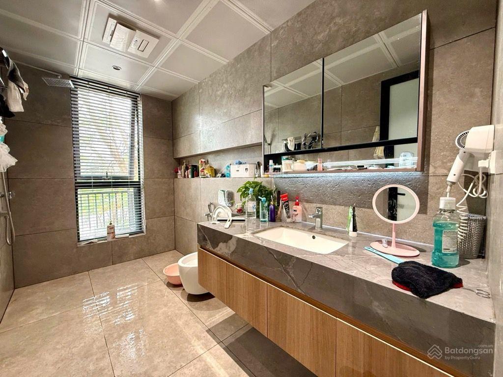 Siêu phẩm liền kề dương nội, 90m2, view công viên thoáng mát, ở làm văn phòng tuyệt đẹp