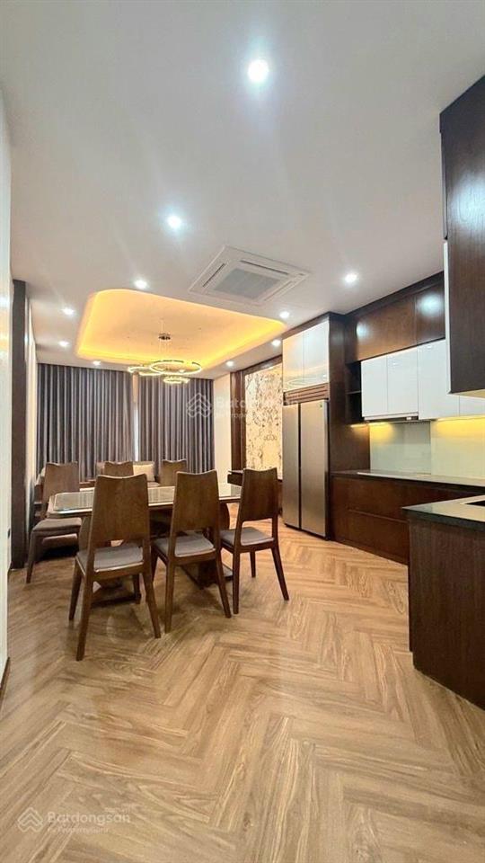 Him lam vạn phúc, vị trí hót liền kề nhà đẹp 7 tầng thang máy, dt 50m2, mt4.5m, giá hợp lý