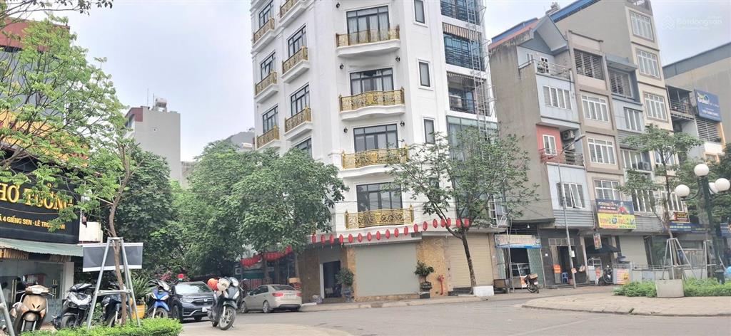 Siêu phẩm la khê hà đông 7 tầng thang máy, vỉa hè thoáng đường lớn, kinh doanh tốt, ở thích