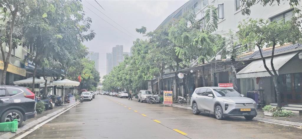 Bán gấp liền kề | 100m2,thang máy | 22.85 tỷ | geleximco an khánh | chủ cần bán nhanh