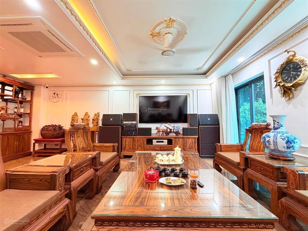 Bán gấp liền kề 78m2, thang máy, 2 mặt tiền trước sau kinh doanh tại la casta văn phú