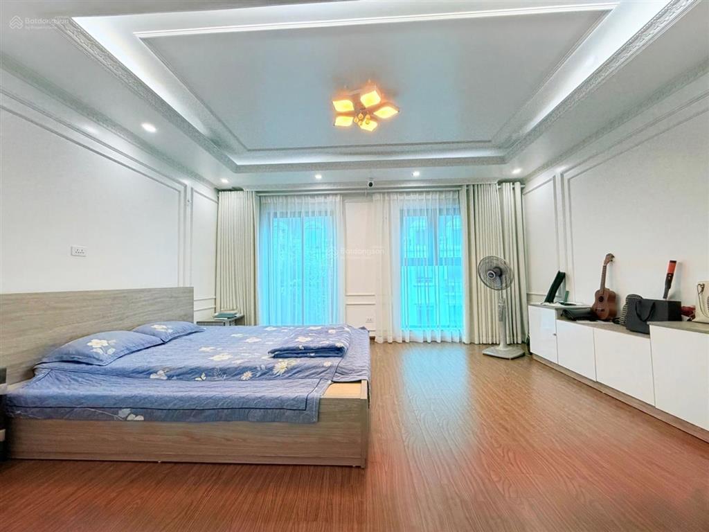 Bán gấp liền kề 78m2, thang máy, 2 mặt tiền trước sau kinh doanh tại la casta văn phú