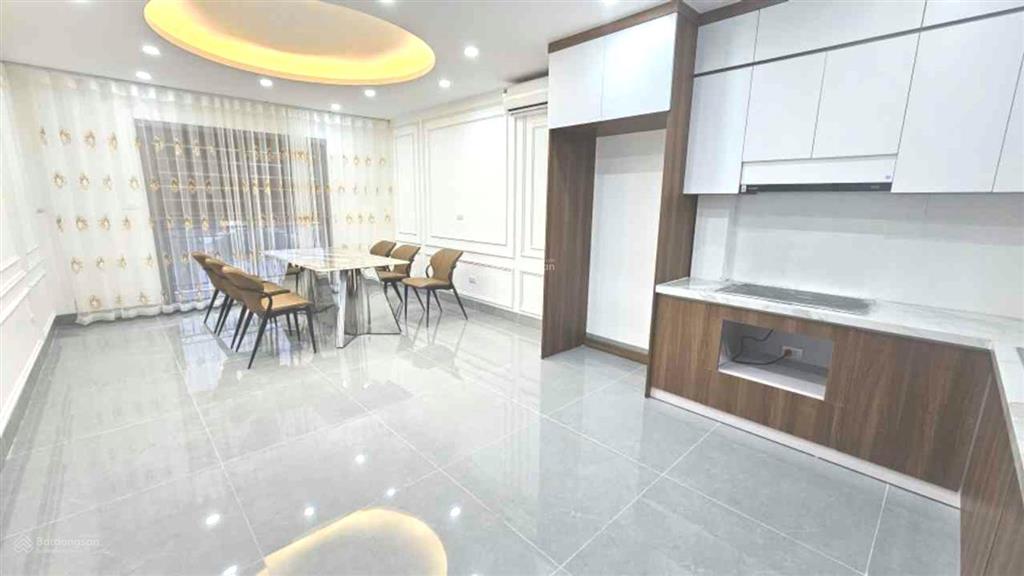 Bán gấp nhà khu đg ngô thì nhậm, 45m2, thang máy, nội thất full ở ngay