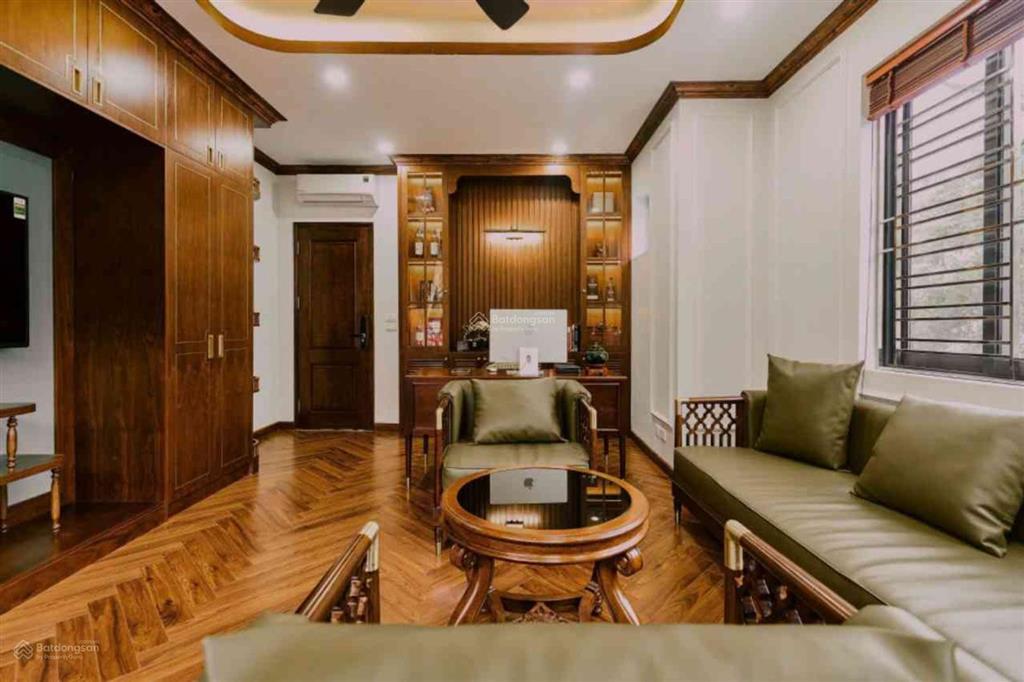 Geleximco lô góc biệt thự nv đẹp long lanh, vị trí đỉnh, 120m2, 26,5 tỷ, chủ cần bán nhanh