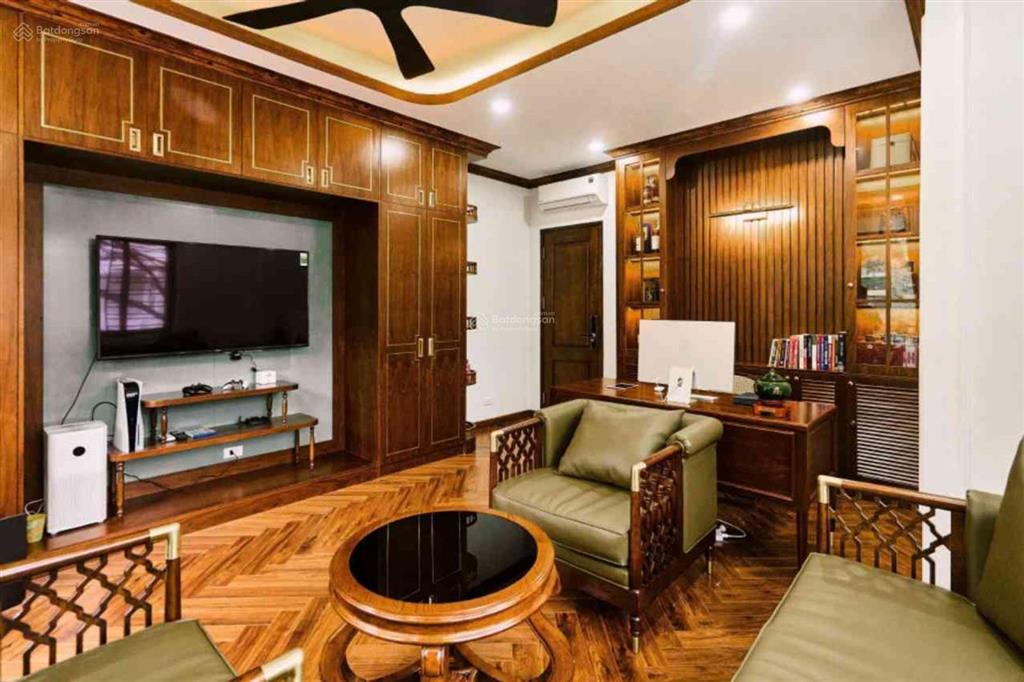Geleximco lô góc biệt thự nv đẹp long lanh, vị trí đỉnh, 120m2, 26,5 tỷ, chủ cần bán nhanh