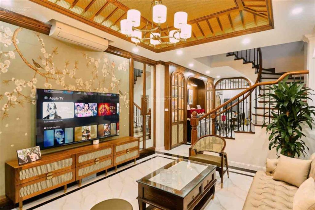 Geleximco lô góc biệt thự nv đẹp long lanh, vị trí đỉnh, 120m2, 26,5 tỷ, chủ cần bán nhanh