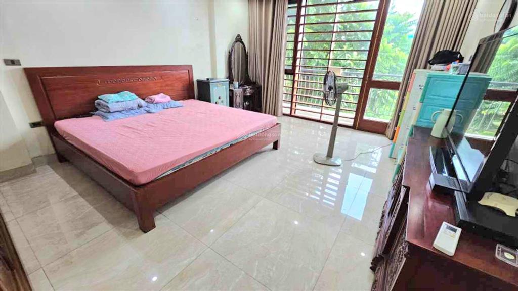 Bán nhà liền kề kđt văn phú hà đông, 90m2 x 5 tầng thang máy, view vườn hoa, 20,75 tỷ