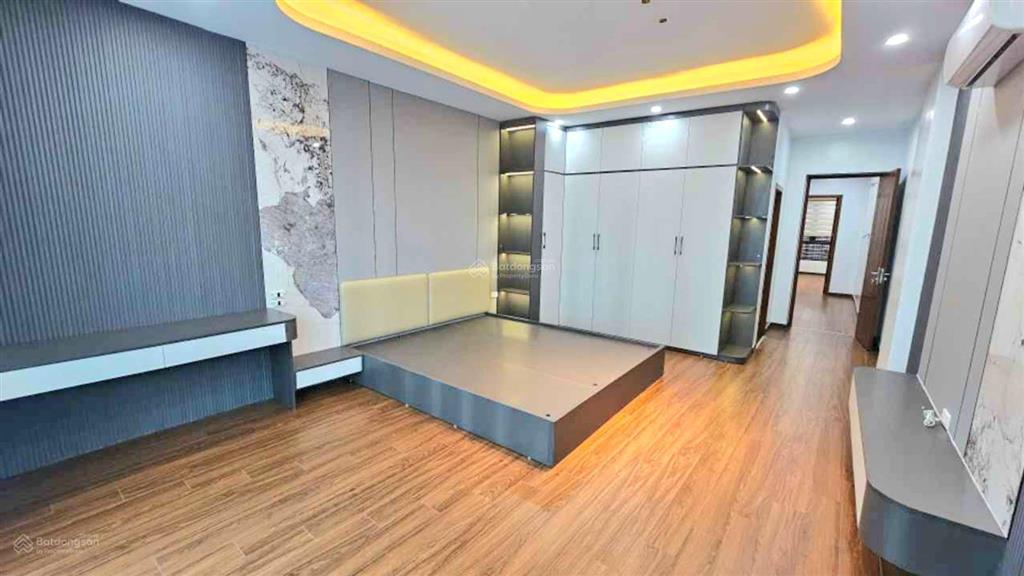 Bán liền kề kđt văn phú, cạnh trường marie curie văn phú | 90m2 x 5 tầng thang máy | 25.8tỷ