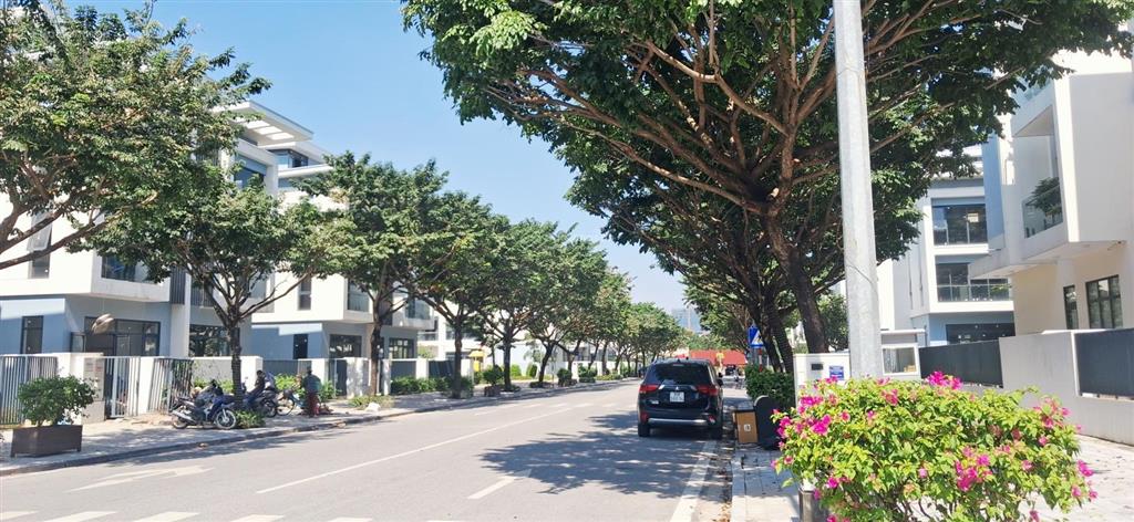 Bán biệt thự an quý villa | 200m2, mặt tiền 9m | giá 37 tỷ