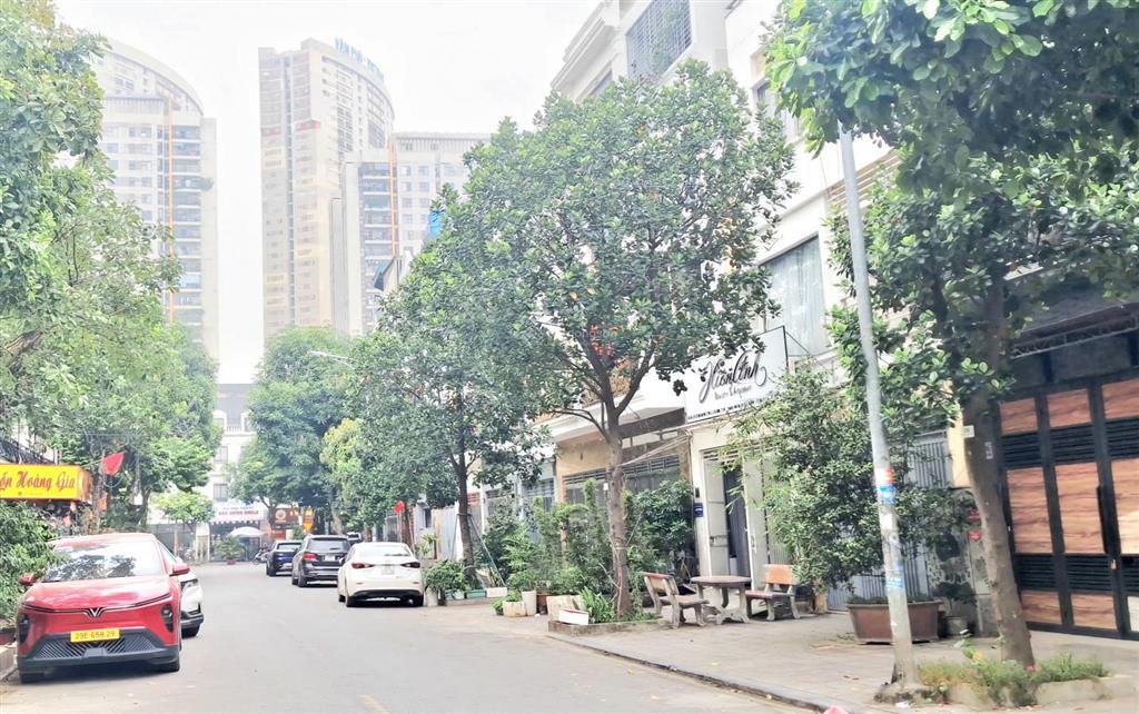 Chỉ 16.tỷ sở hữu liền kề 70m2 ngay tháp đồng hồ văn phú  chủ cần bán nhanh