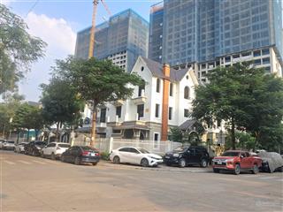 Bán biệt thự geleximco khu c | 260m2 | mặt tiền 13m | 53 tỷ | chủ cần bán nhanh