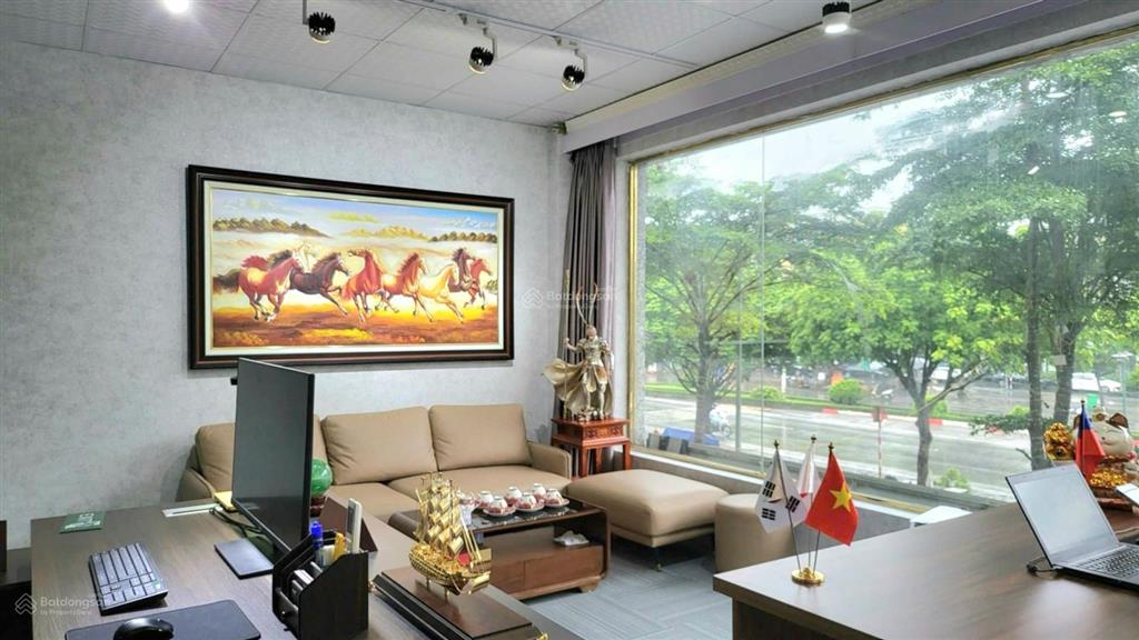 Hiếm mặt phố lê trọng tấn| 140m2 x 6 tầng, thang máy | 41 tỷ | sổ đỏ lâu dài