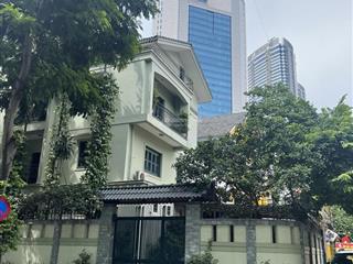 Bán biệt thự quận cầu giấy, thiết kế đẳng cấp, có hầm 3 ô tô, 250m2 4t, ở kết hợp vp, hạ chào 72 tỷ