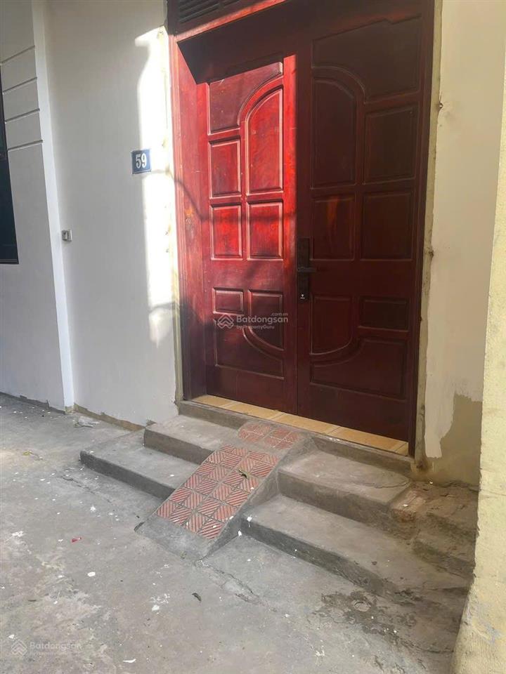 Bán nhà đường mỹ đình, 42m2, mt 4.3m, lô góc, nở hậu, ở yên tĩnh, 6.6 tỷ