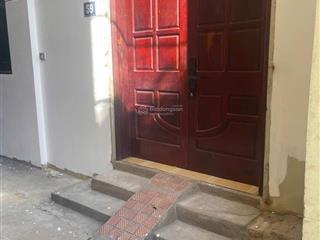 Bán nhà đường mỹ đình, 42m2, mt 4.3m, lô góc, nở hậu, ở yên tĩnh, 6.6 tỷ