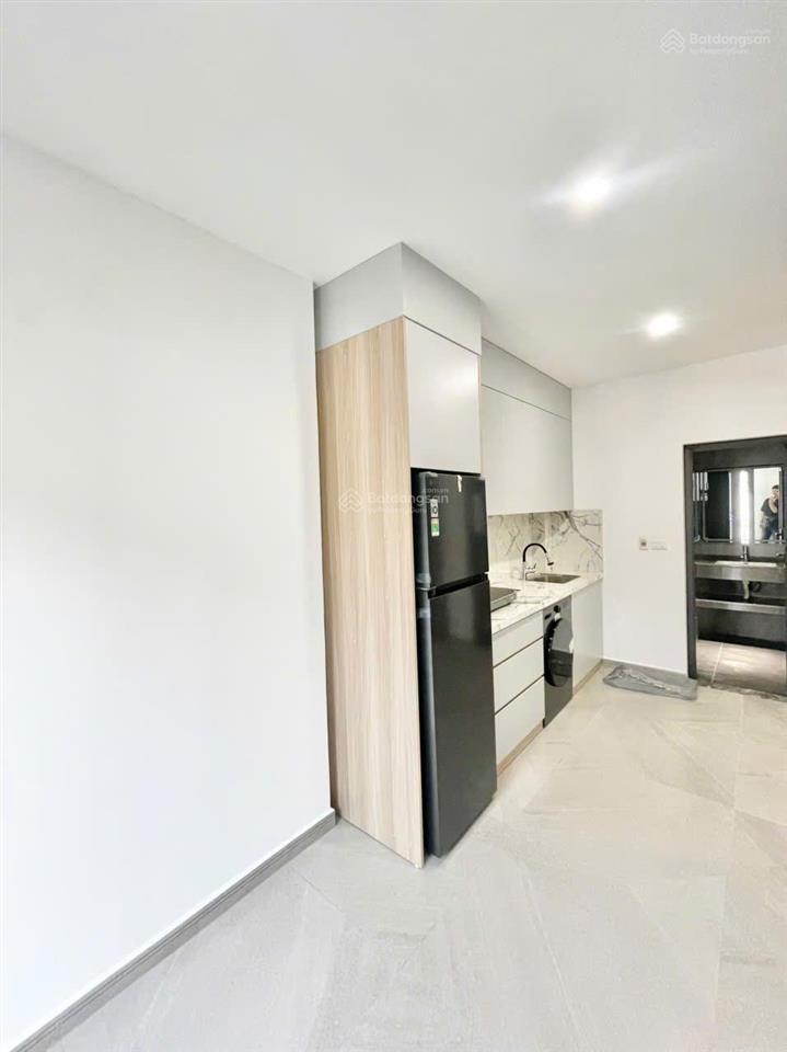 Cho thuê 1n1k, 2n1k mới cứng tại hoàng quốc việt, cầu giấy.