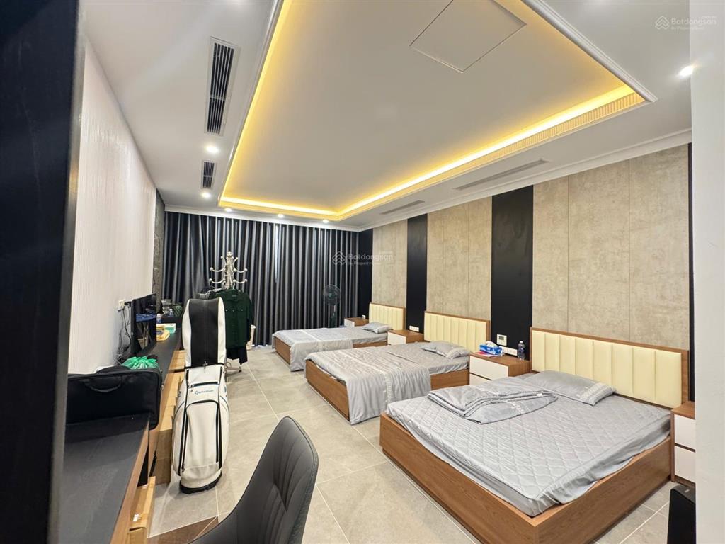 Cho thue nhà nguyên căn tại 105 hồng hà, hoàn kiếm, hà nội.