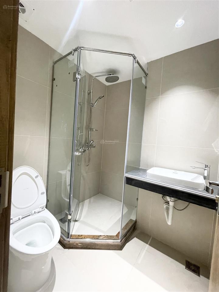 Cho thuê 2n1k mới cứng, ở được luôn tại 279 đội cấn, ba đình, hà nội