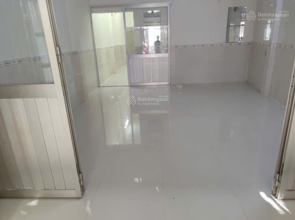 Cho thuê nhà cấp 4 hẻm 331 vườn lài, phú thọ hòa 2 phòng ngủ, 10tr/tháng