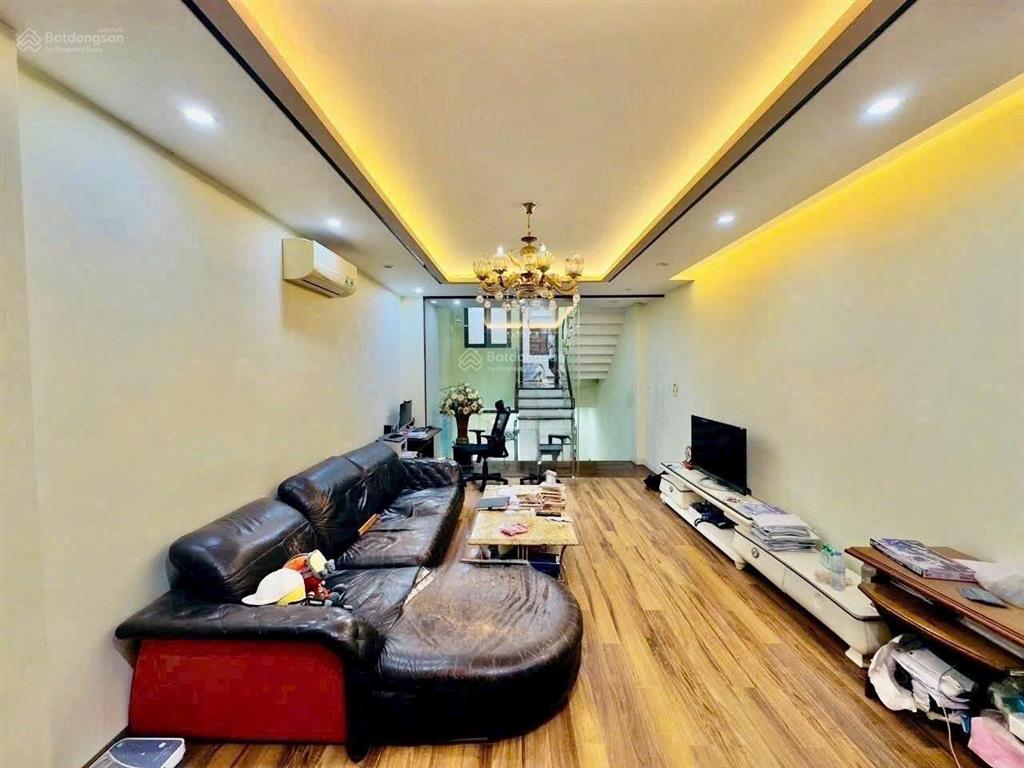 Cc bán nhà 6 tầng đường lê hồng phong, mặt đường 22m  kinh doanh & ở đỉnh