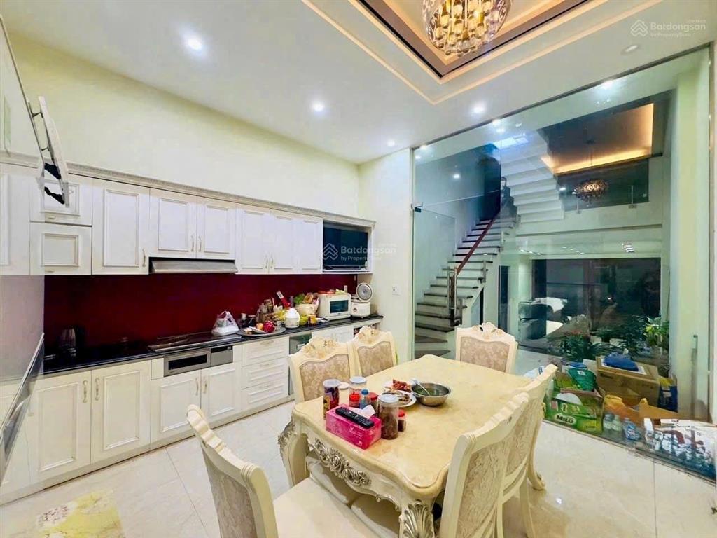 Cc bán nhà 6 tầng đường lê hồng phong, mặt đường 22m  kinh doanh & ở đỉnh
