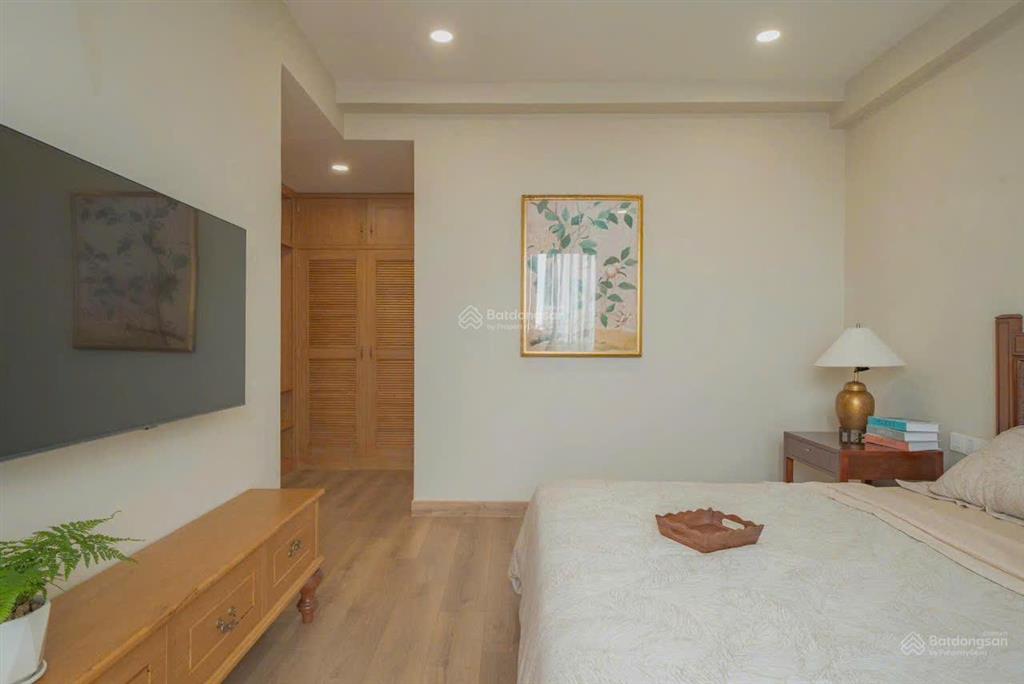 Bán cc urban hill, 108m2, 3pn, 2wc, full ntcc, ô xe hầm định danh. giá 12,2 tỷ