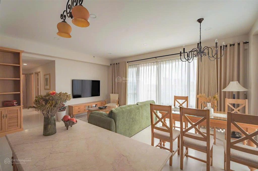 Bán cc urban hill, 108m2, 3pn, 2wc, full ntcc, ô xe hầm định danh. giá 12,2 tỷ