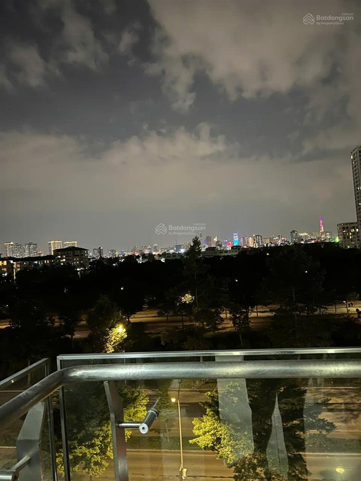 Bán gấp căn hộ chung cư urban hill, 78m2, 2pn, 2wc, đầy đủ nội thất. giá chỉ 7,3 tỷ.  0909 715 ***