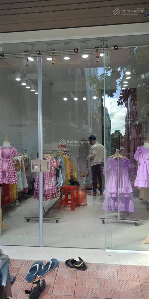 Chính chủ bán nhà mặt đường 13m kđt mỗ lao ô tô tải tránh, mặt tiền 6,2m 5 tầng thang máy, sổ đỏ cc