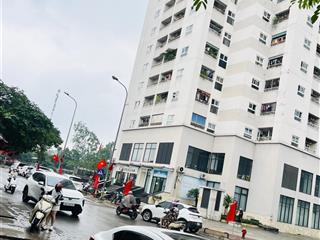 Cần bán 50 m đất dv hàng bè kiến hưng giá chỉ 12,2 tỷ rẻ nhất khu vực