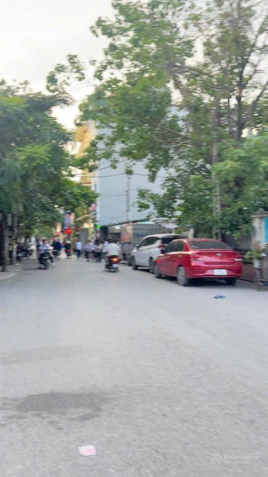 Nhà 5 tầng ô tô đỗ cửa ngay khu đấu giá phú lương giá chỉ 6,4 tỷ
