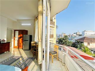 Căn hộ ban công thang máy ánh sáng trực tiếp full nội thất phan huy ích giao trường chinh