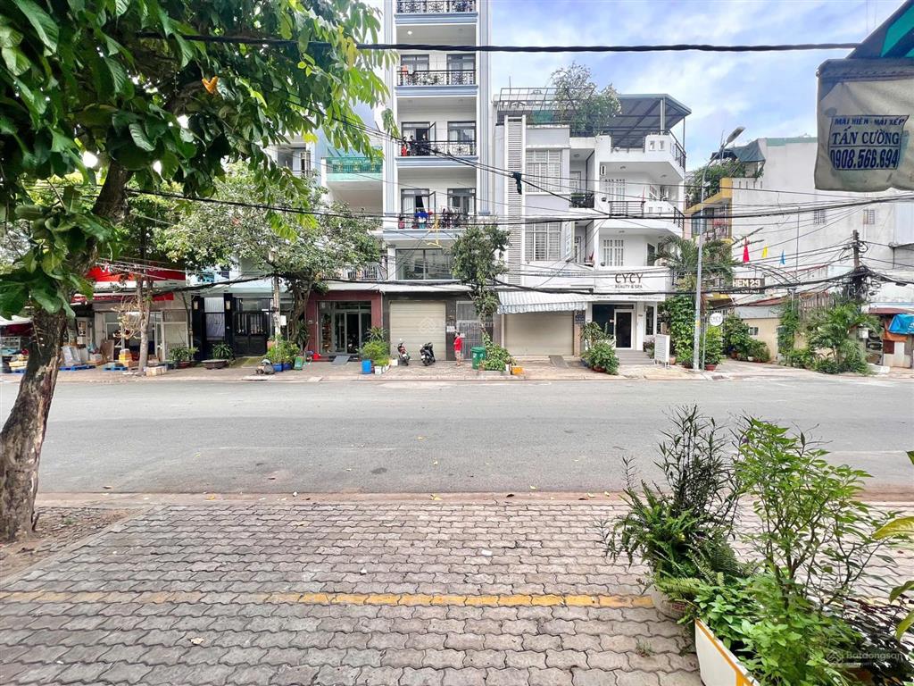 Chính chủ cho thuê mặt bằng văn phòng, kinh doanh gần chợ lý phục man quận 7
