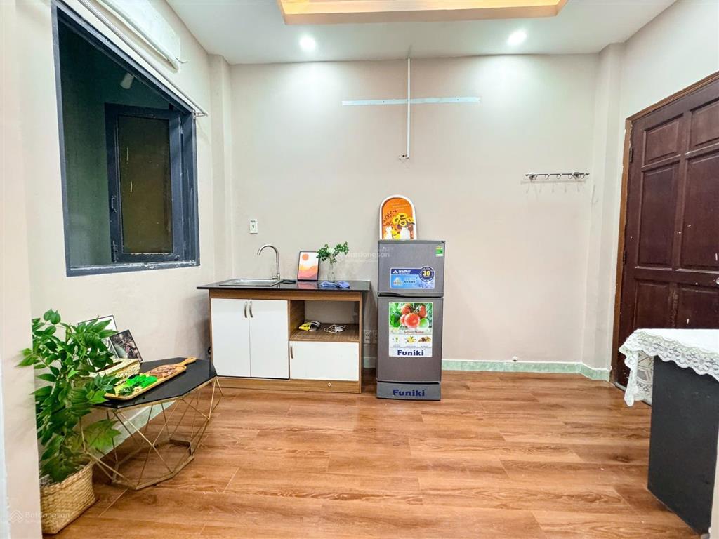 Phòng cao cấp thang máy, bảo vệ ngay nhà thi đấu phú thọ, đh bách khoa quận 10