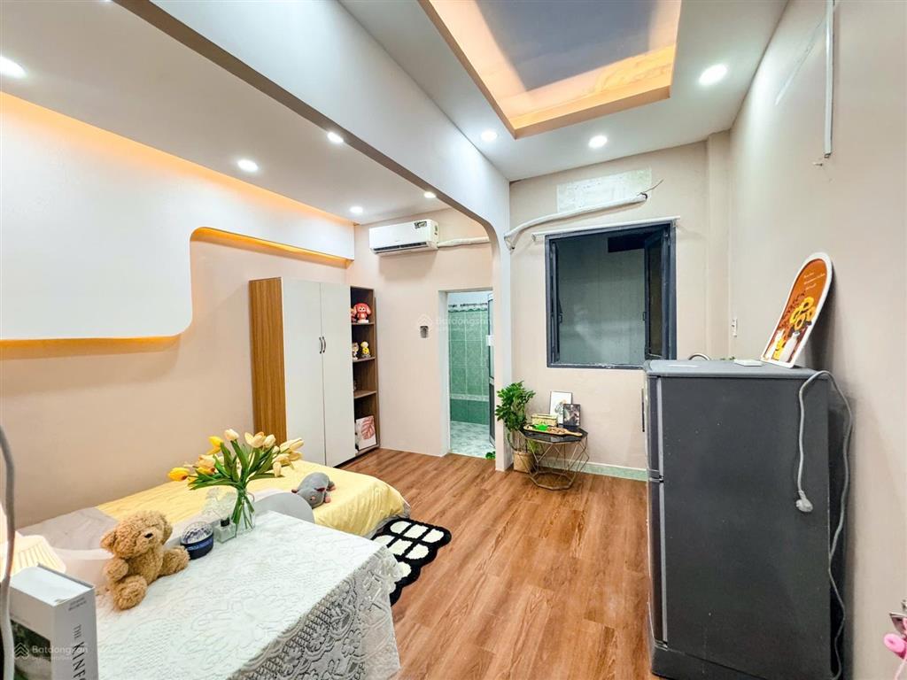 Phòng cao cấp thang máy, bảo vệ ngay nhà thi đấu phú thọ, đh bách khoa quận 10