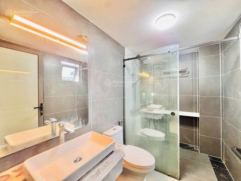 Phòng duplex sang trọng, ánh sáng trực tiếp 3p chợ hạnh thông tây gò vấp