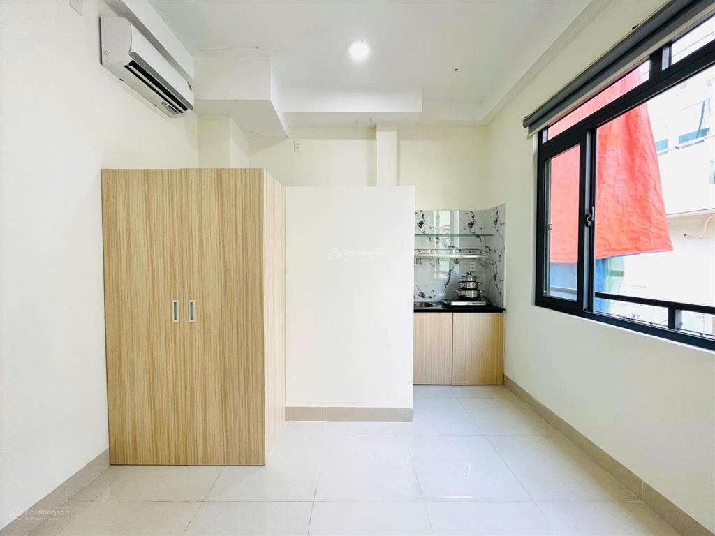 Phòng giá rẻ tiện nghi ánh sáng trực tiếp ngay công viên làng hoa gò vấp