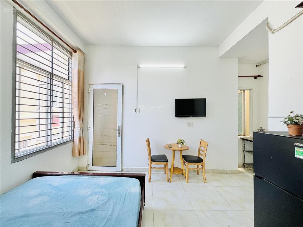 Phòng cao cấp full nội thất thang máy ngay phan huy ích tân bình