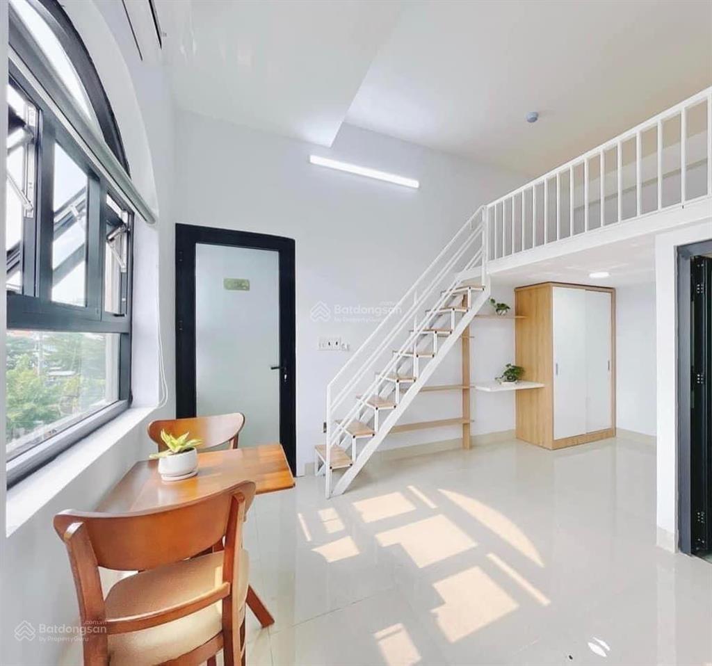 Phòng duplex 35m2 full nội thất có thang máy gần công viên làng hoa gò vấp