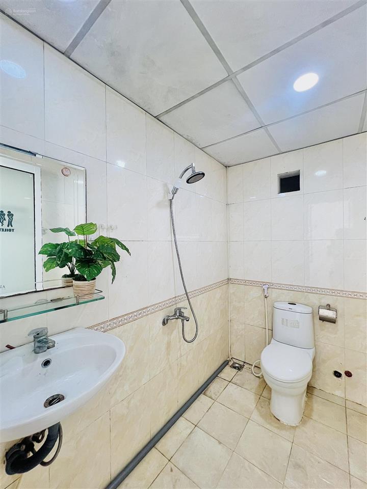 Căn hộ 2pn thang máy ánh sáng trực tiếp 45m2 gần cầu tham lương tân bình