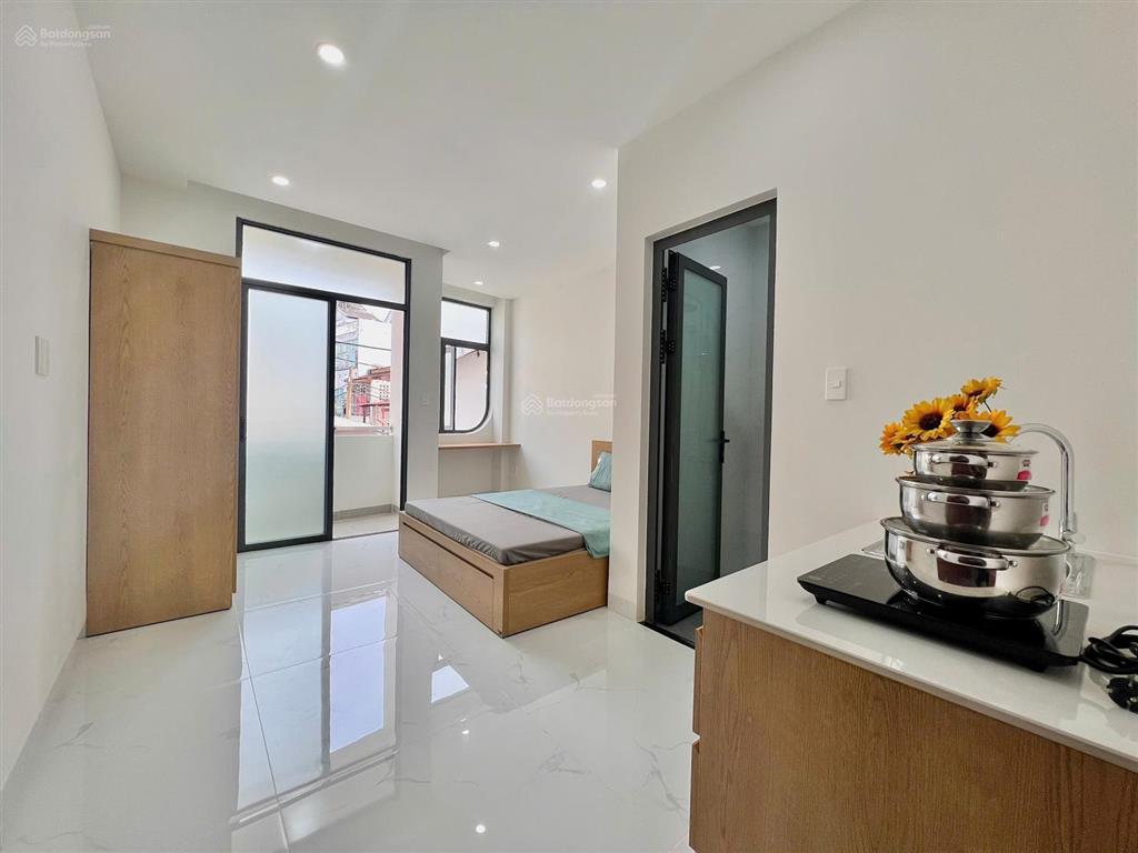 Phòng cao cấp 30m2 thang máy, y hình 100% ngay chợ an nhơn gò vấp