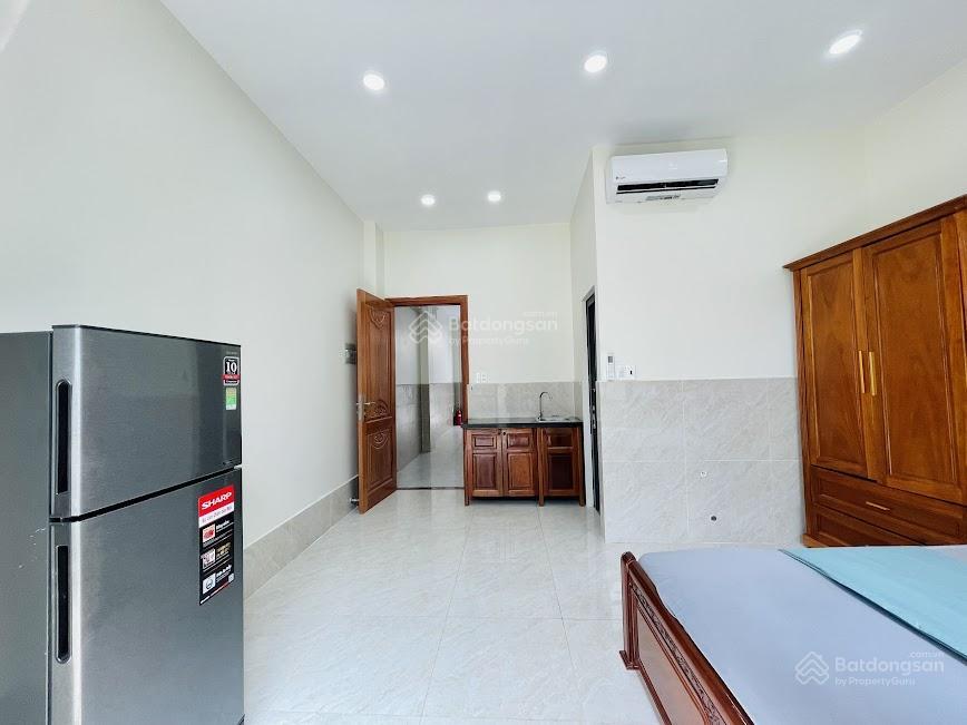 Phòng mới xây 100% y hình ngay trường chinh giao nguyễn phúc chu tân bình