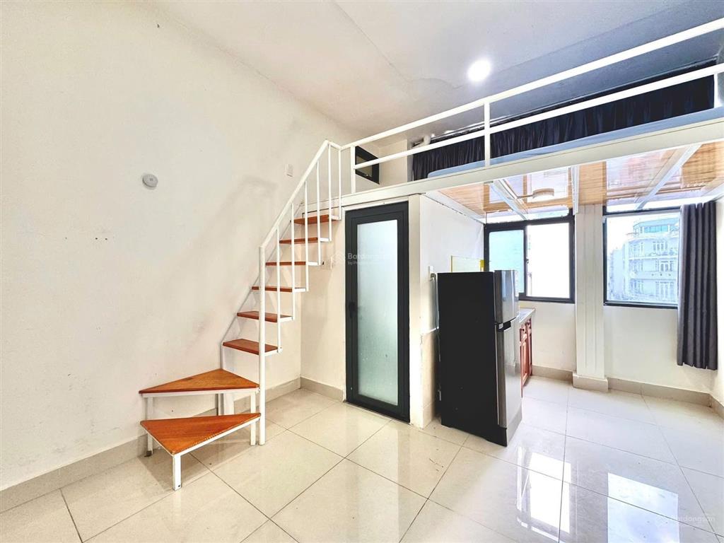 Phòng gác lửng full nôi thất thang máy gần công viên làng hoa gò vấp