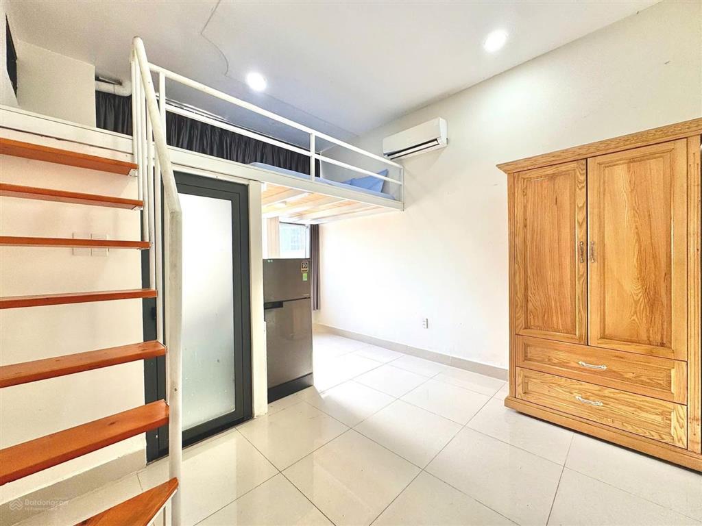 Phòng gác lửng full nôi thất thang máy gần công viên làng hoa gò vấp