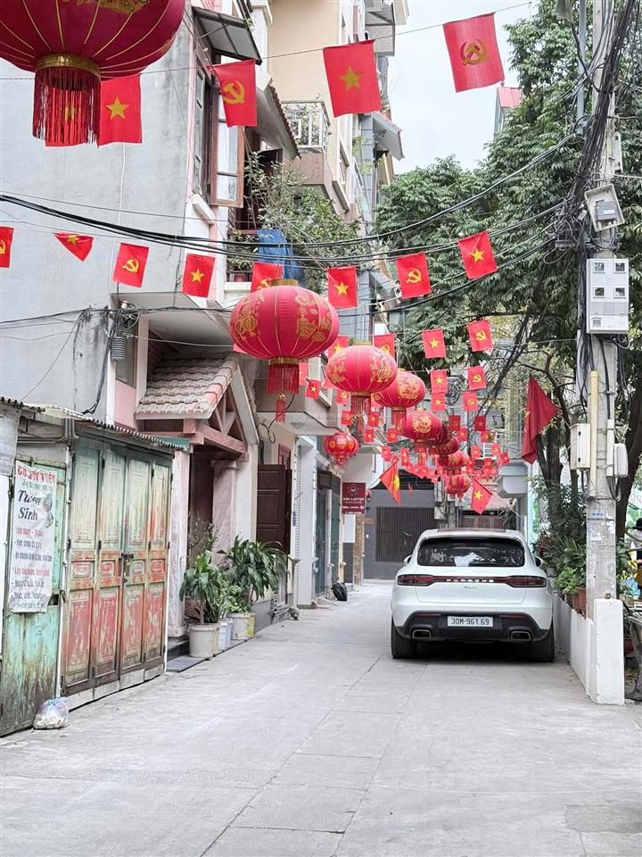 Bán gấp nhà đất tây hồ, ô tô đỗ cửa, diện tích 33m², kinh doanh đỉnh